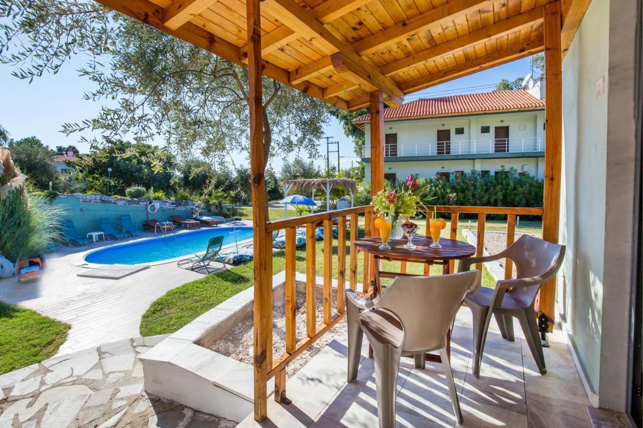 Marti Resort Skala Sotiros Luaran gambar